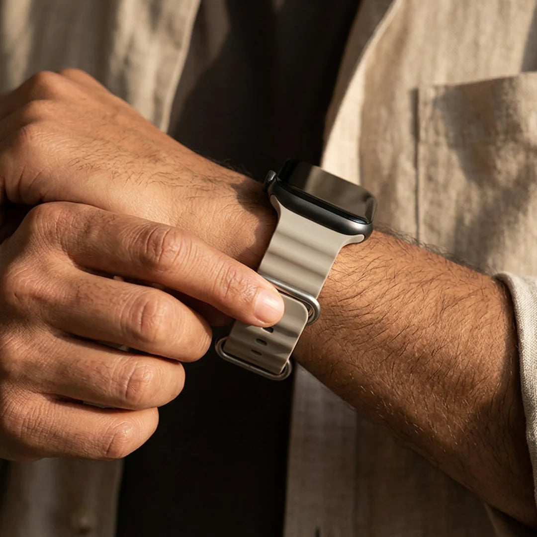 Spacething Ocean Apple Watch Band - 49mm / 45mm Size - Starlight