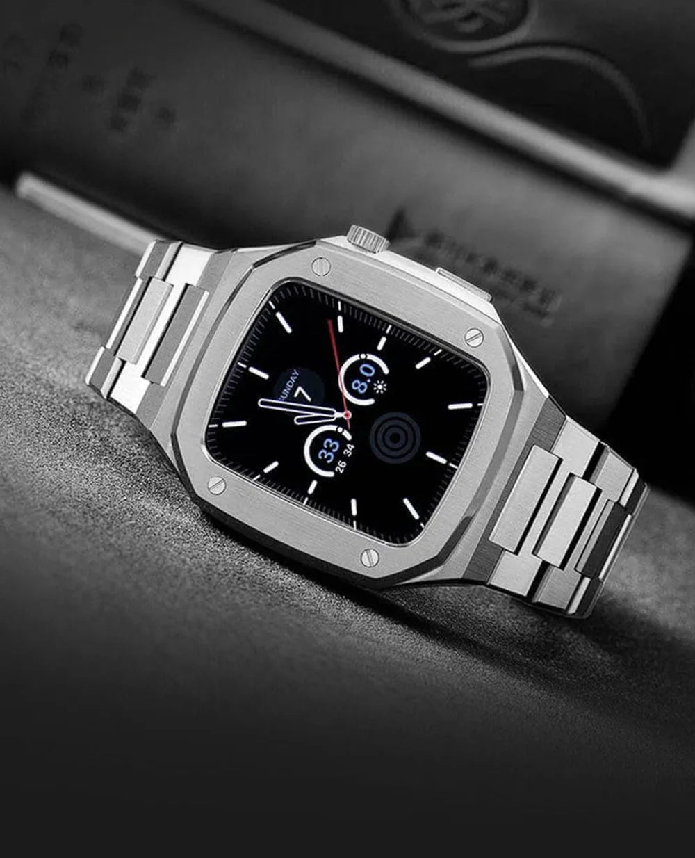 Silver Luxury Edition Case- Stainless Steel Strap