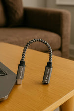Spacething Link Aux to C Audio